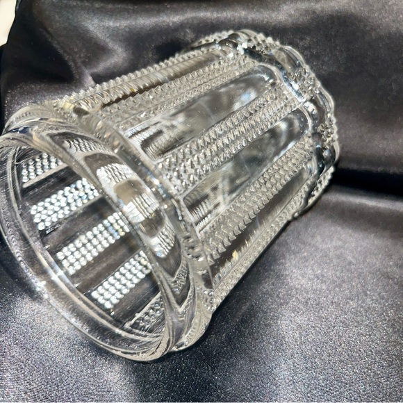 ESTATE SALE FIND! A lot of three vintage crystal glasses - Picture 6 of 9